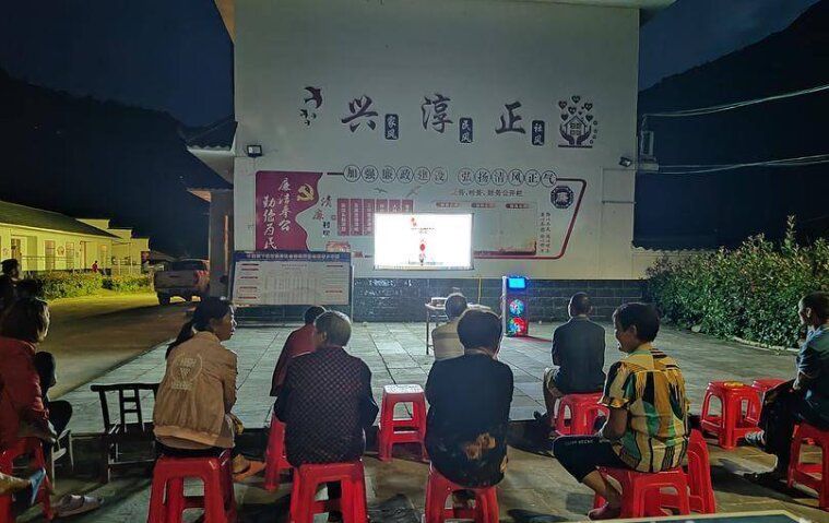 中国石油湖北销售公司携手竹溪县下坝村共同缔造生态小乡村(图3)