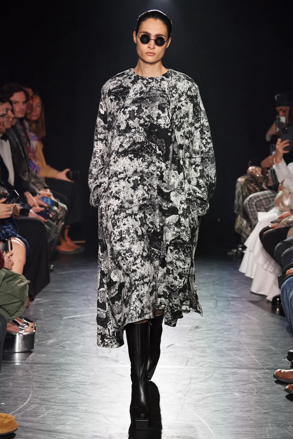 性巴克破解版强烈推荐游戏背后的秘密与魅力这些(图1)