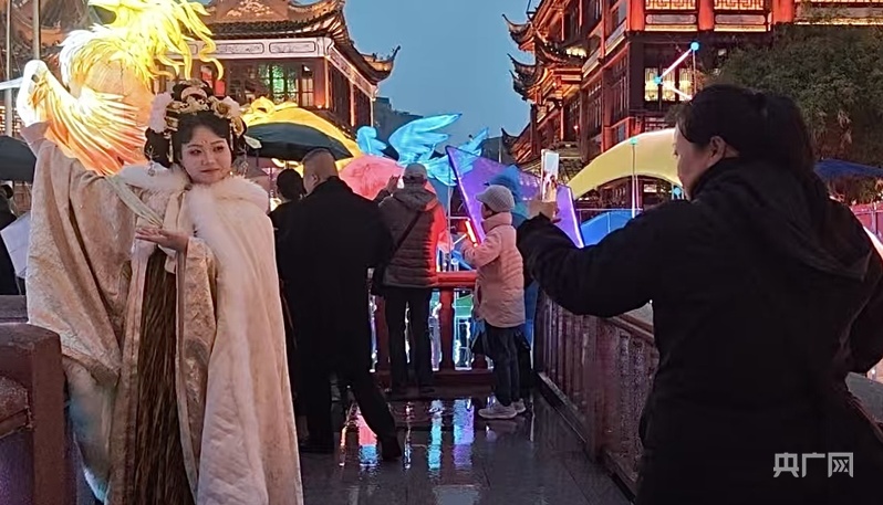 数读中国开局新活力｜126%！开票销售收入稳增长有奖发票激活新春消费热潮(图4)